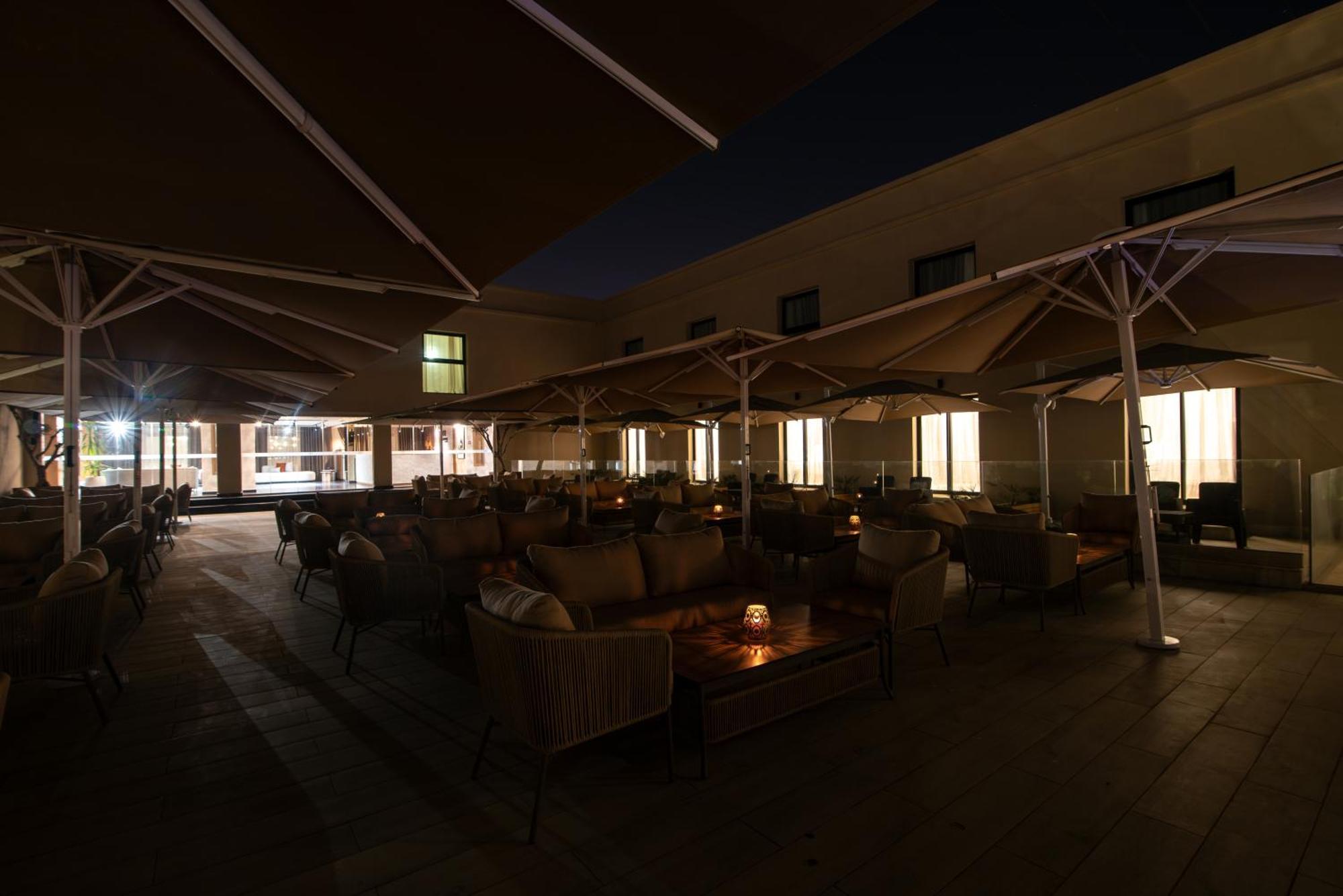 Dominium Palace Агадир Экстерьер фото The terrace of the restaurant